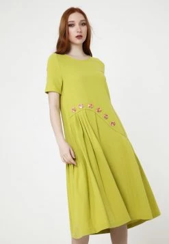 Vendita all'ingrosso 🤩 Madam-T Donna SARINDA - Vestito Estivo - Mustard Yellow ✔️