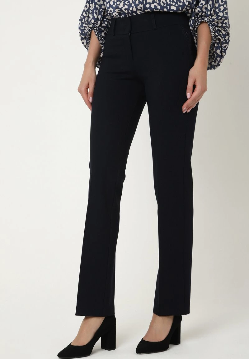 Le migliori recensioni di β Madam-T Donna SOFA - Chino - Blau π - immagine 6