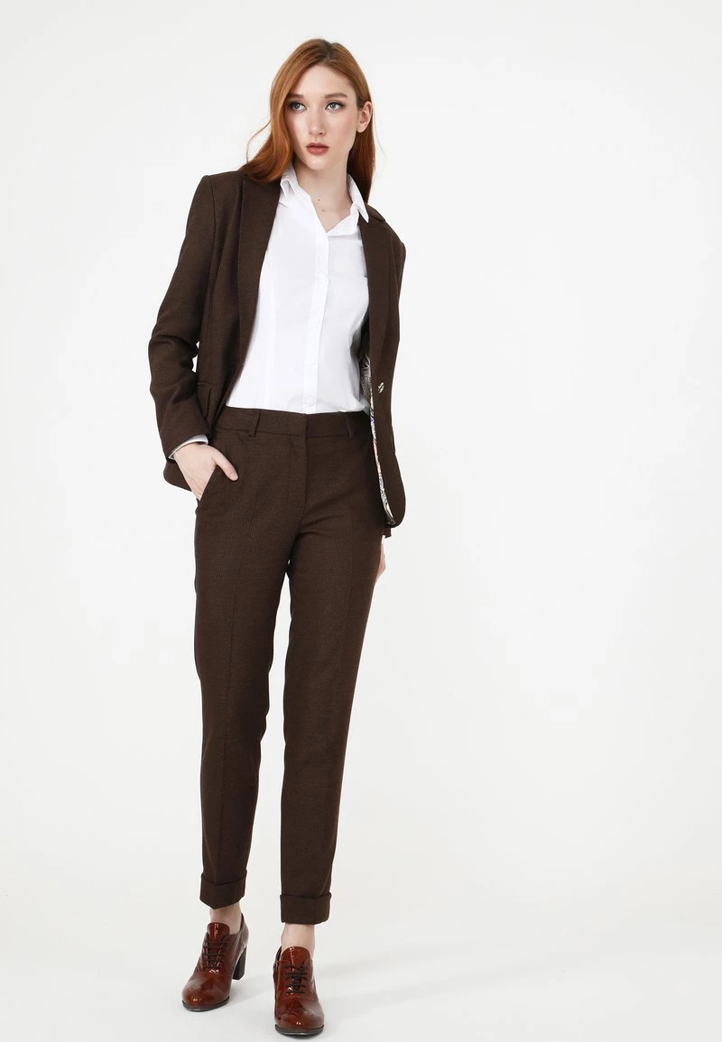 Promo ⭐ Madam-T Donna MARIO - Chino - Braun 🤩 - immagine 2