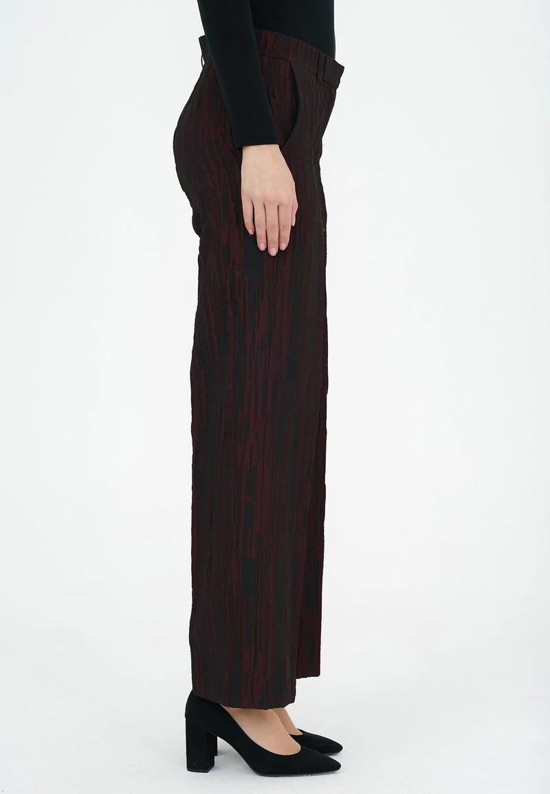 Vendita all'ingrosso π Madam-T Donna ROZALIA - Pantaloni - Black/burgundy β¨ - immagine 6