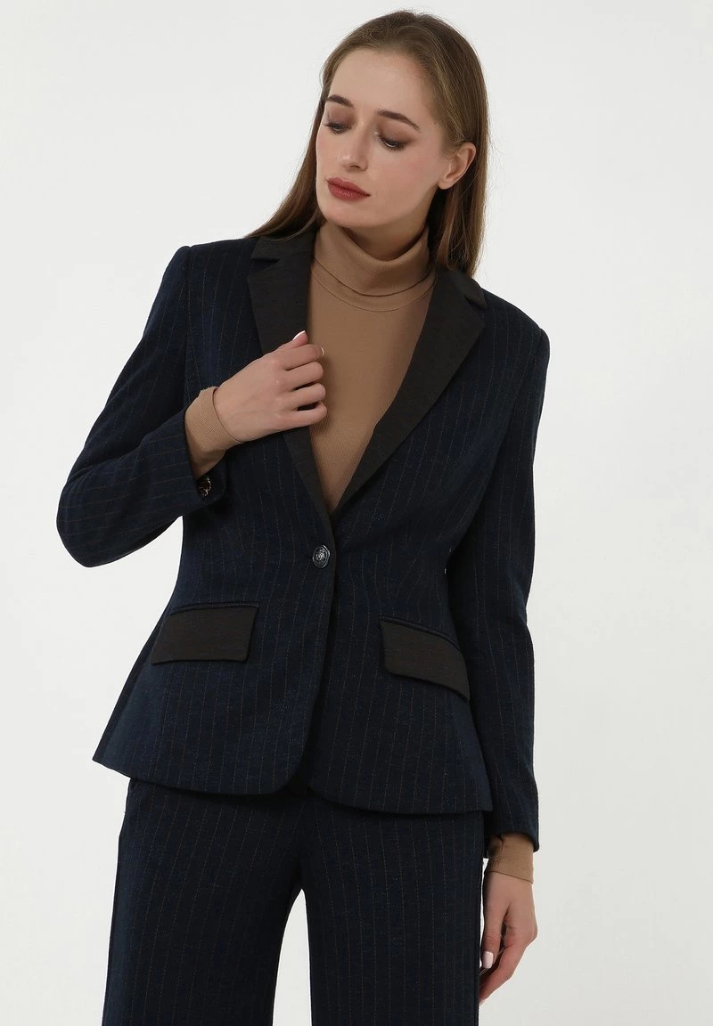 Bilancio ✔️ Madam-T Donna MANA - Blazer - Blau ❤️