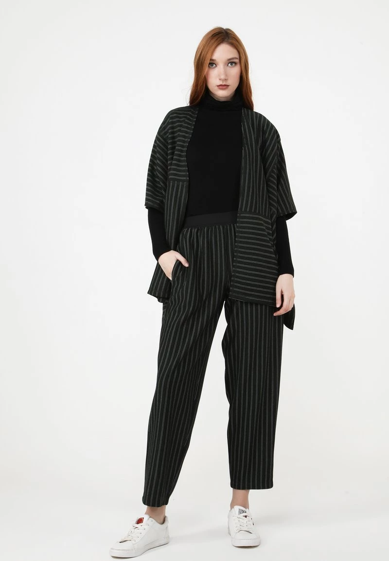 Vendita lampo π Madam-T Donna Pantaloni - Grün π - immagine 2