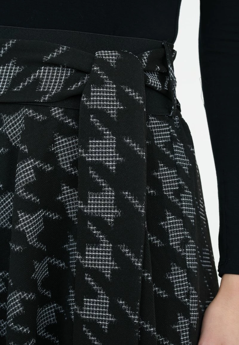 Nuovo di zecca π Madam-T Donna ROCK RITA - Gonna Lunga - Black/white π₯ - immagine 4